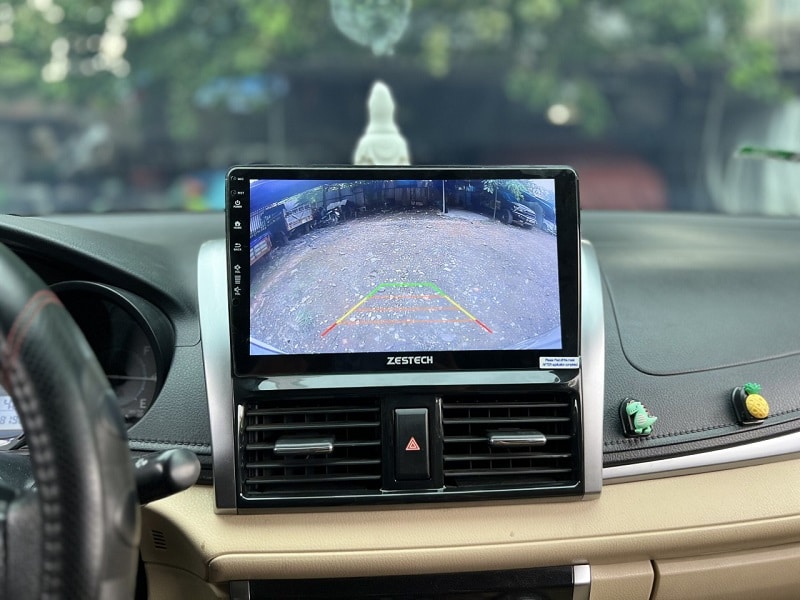 man-hinh-android-zestech-toyota-vios-2018